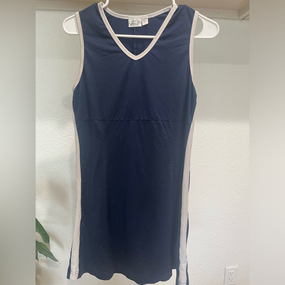 Tail Tennis dress size M